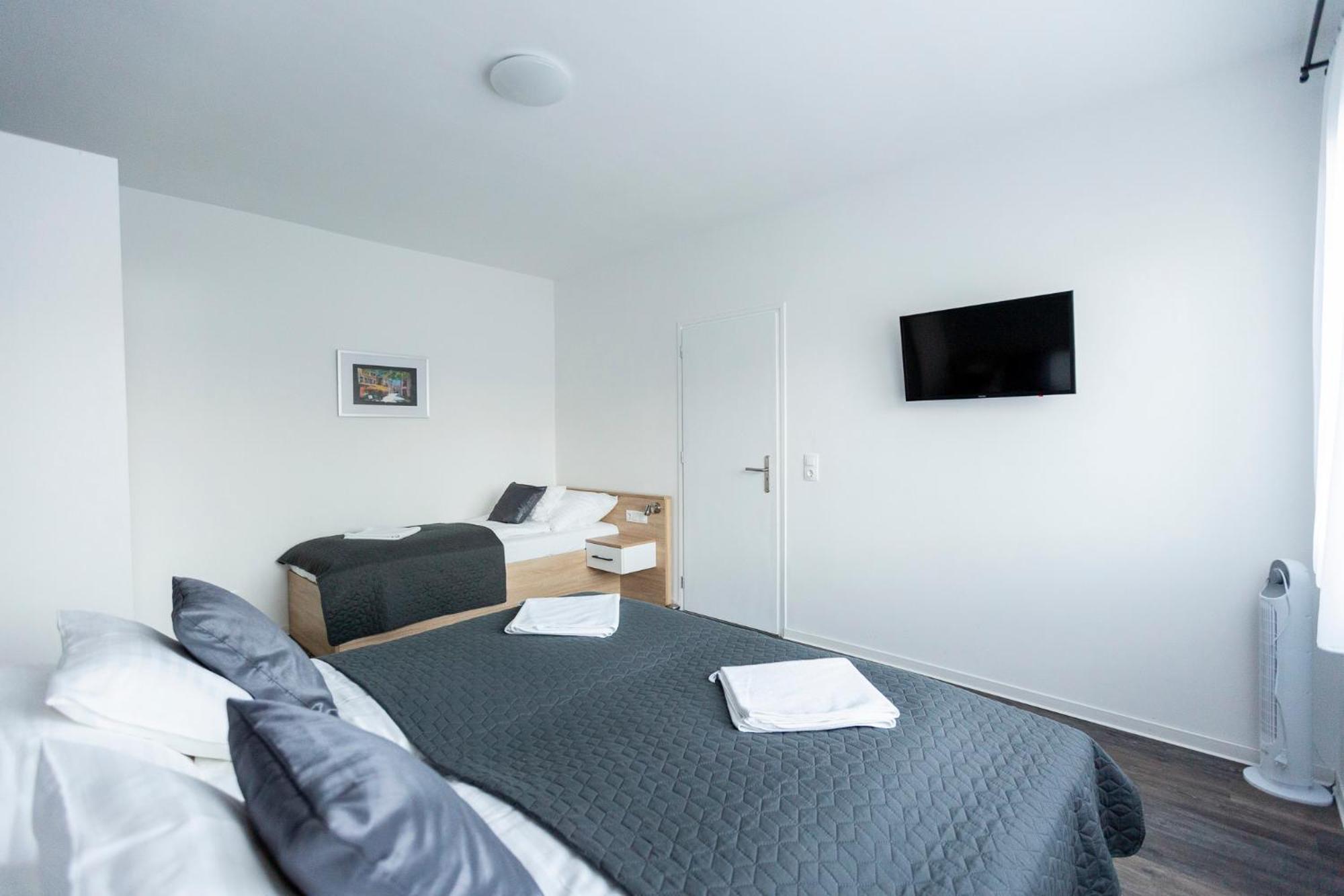 Horvath Apartman Fertőd エクステリア 写真